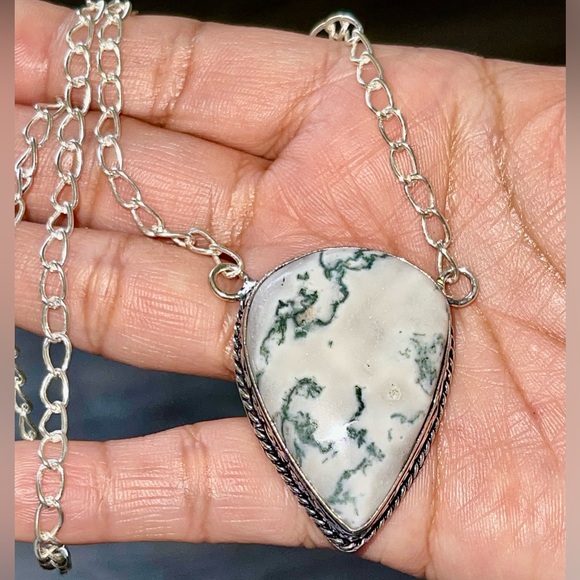Dendritic Tree Agate Pendant Necklace - Picture 3 of 10